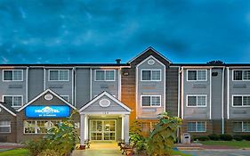 Microtel Raleigh Durham Airport